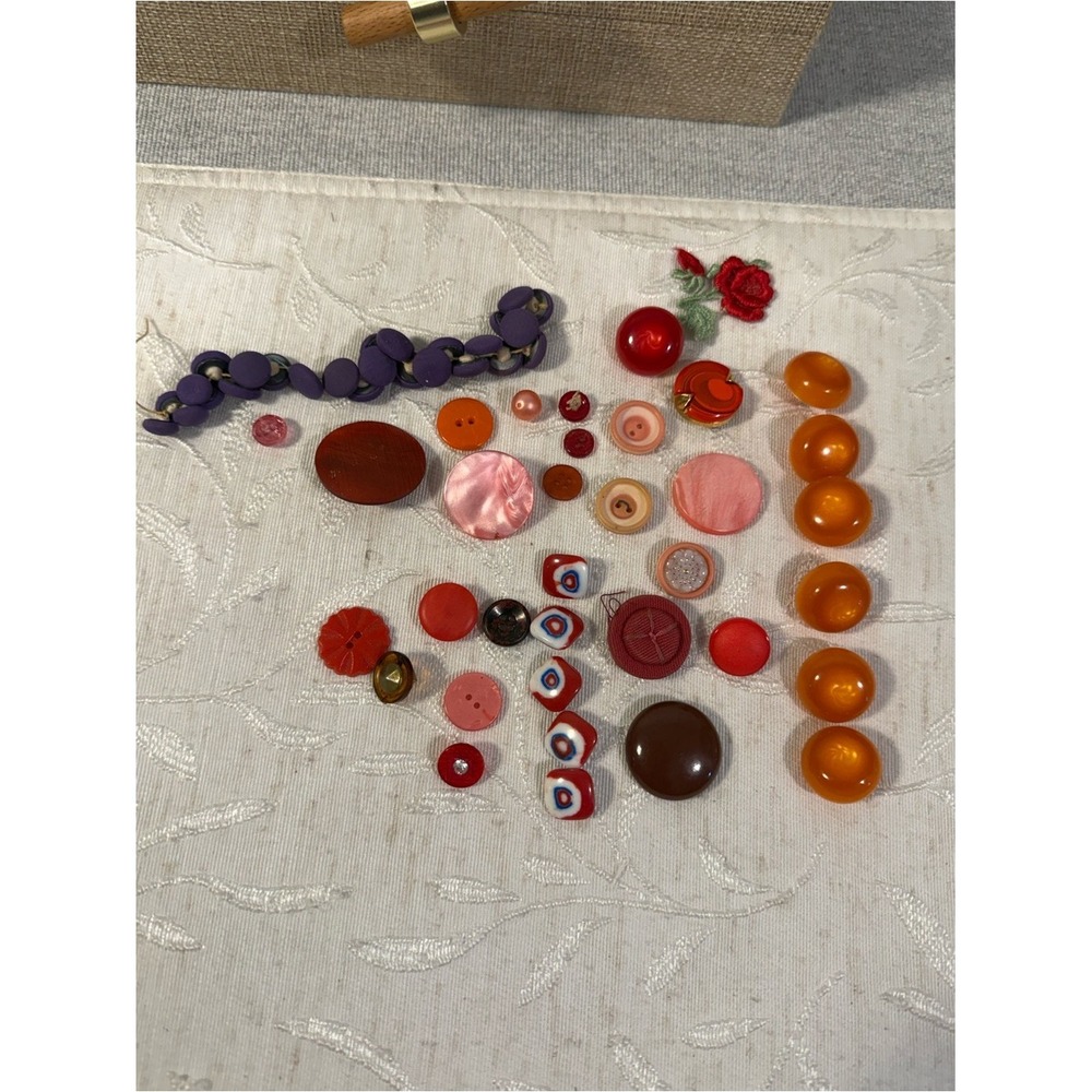 Vintage Mixed Vibrant Red Orange Purple Button Lot Sewing Crafting 40s-60s
